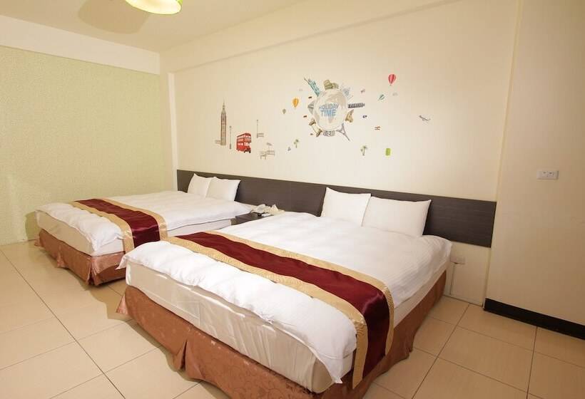 اتاق استاندارد چهار تخته, Sanyi Sakura Resort