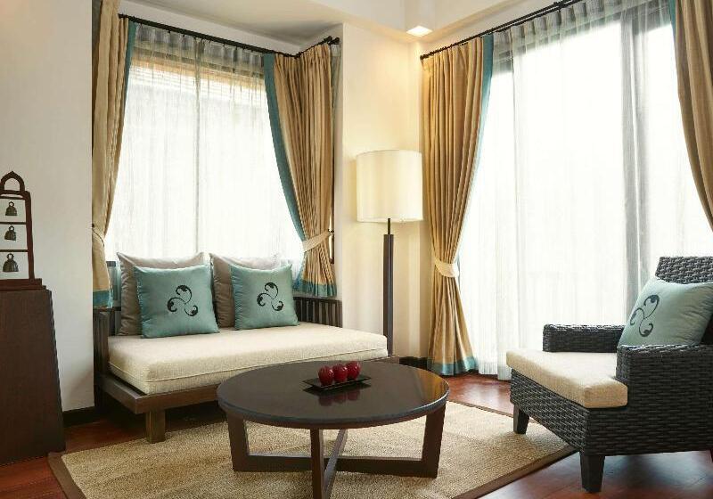 اتاق استاندارد چهار تخته, Sanyi Sakura Resort