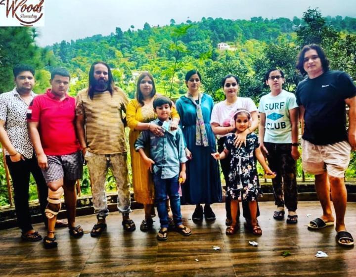 חדר דלוקס, The Woods