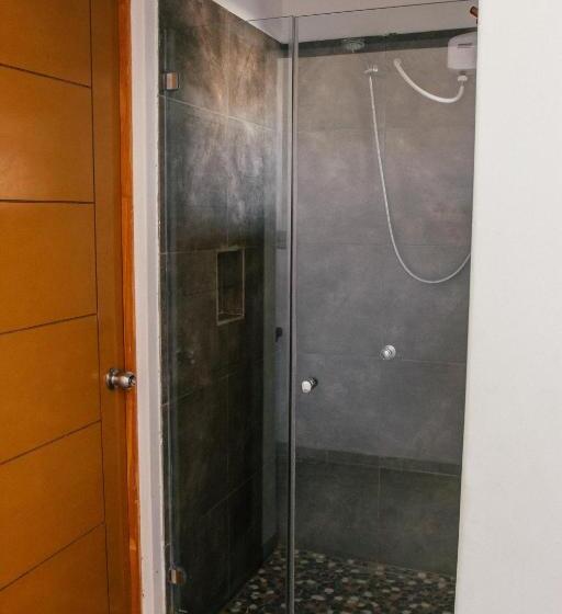 سوییت جونیور با چشمانداز دریا, Baja Canoas