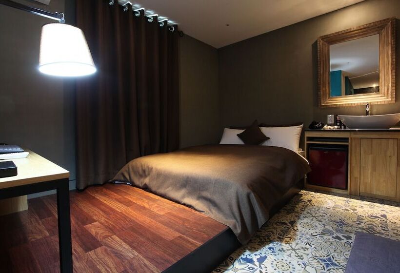 חדר סטנדרט, Banwol