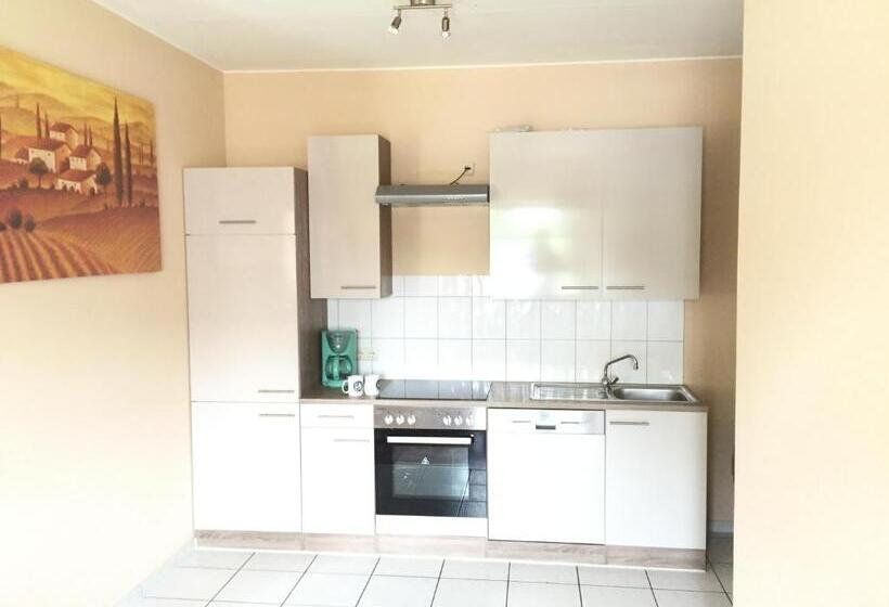 Номер Стандарт Совместная Ванная, Bett4you Pinneberg  Prisdorf