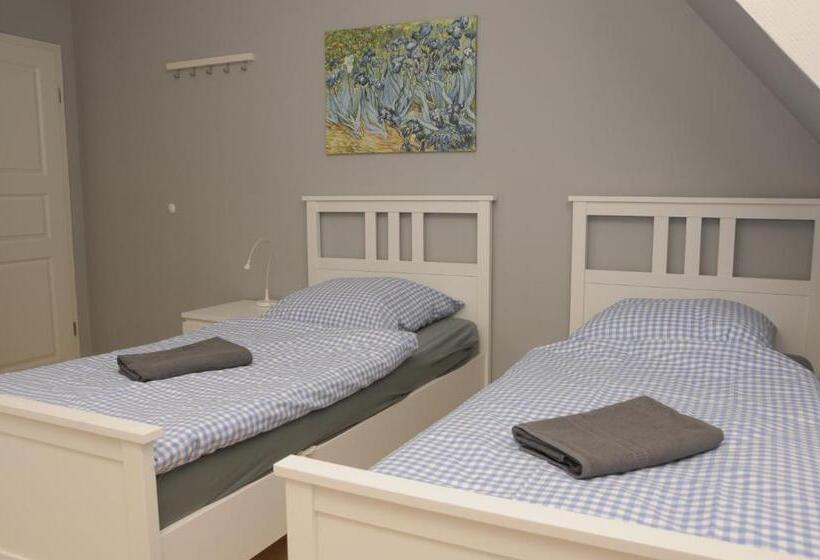 Номер Стандарт Совместная Ванная, Bett4you Pinneberg  Prisdorf