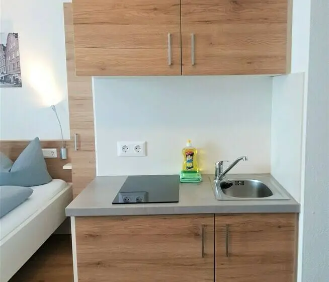 スタンダードトリプルルーム, Easy Sleep Apartment