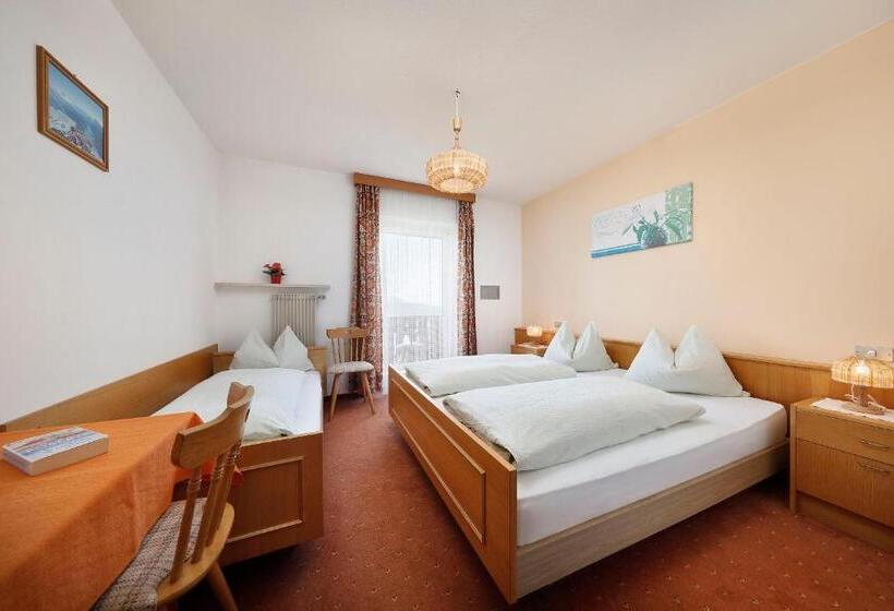 Номер Стандарт Трехместный, Gasthof Mesnerwirt