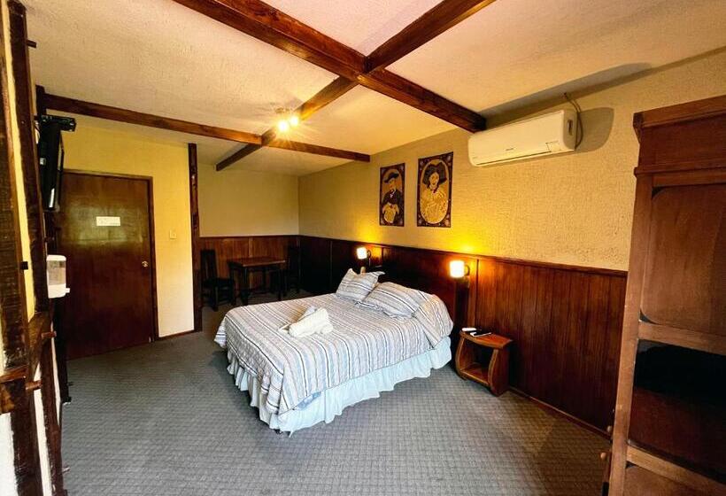 غرفة قياسية, La Petite France