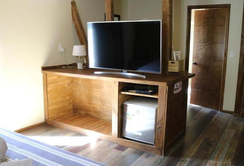 غرفة قياسية سرير كينج, La Petite France