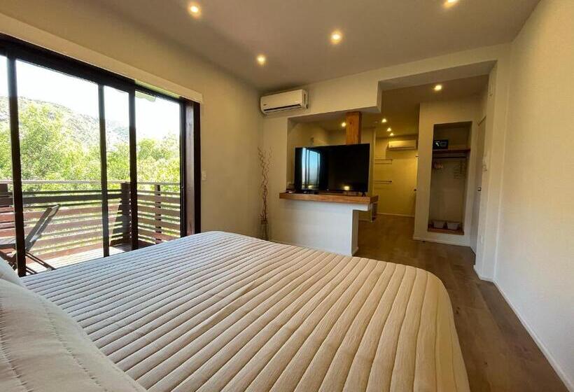 غرفة ديلوكس مزودة بشرفة, La Petite France