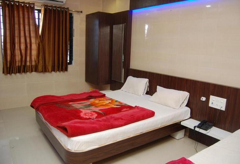 חדר דלוקס, Milan