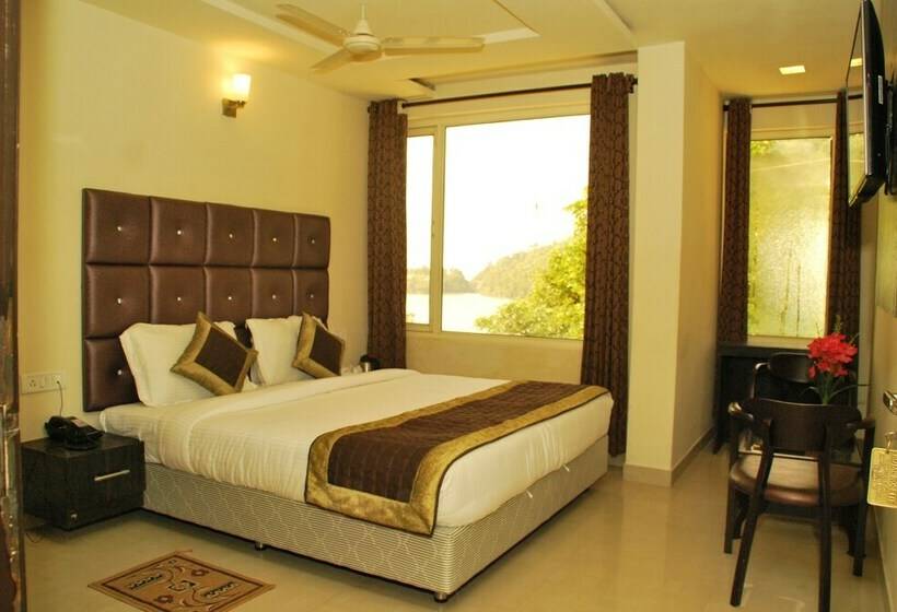 Семейный Номер, Royal Rosette