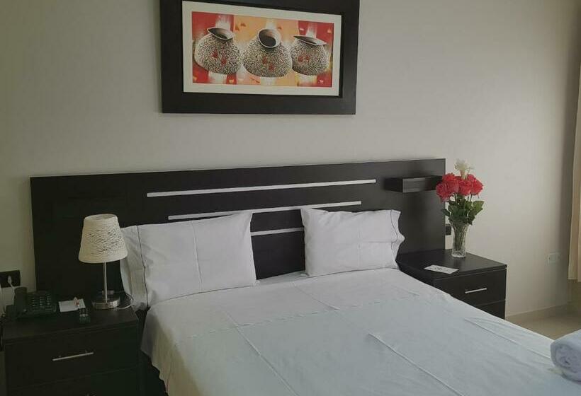 اتاق اجرایی, San Antonio