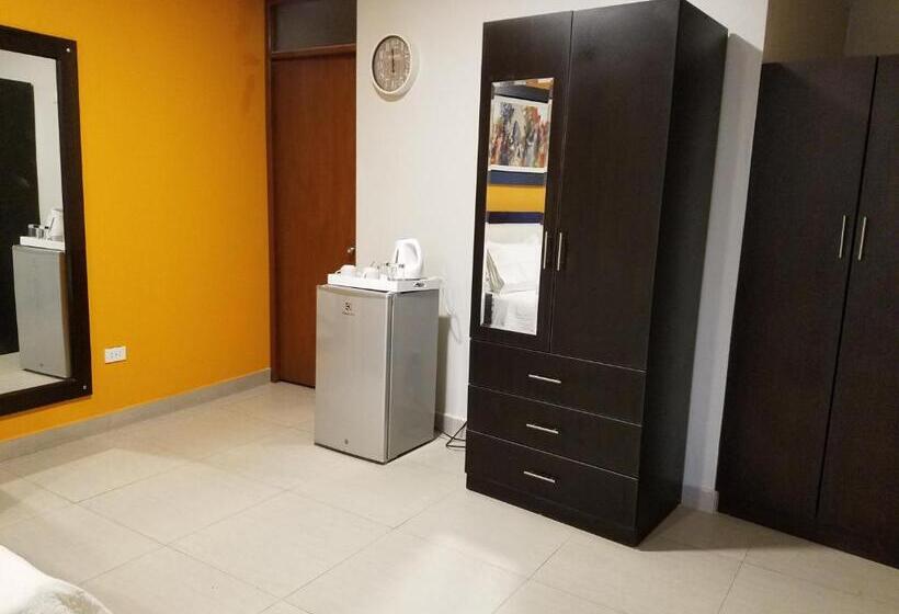 سوییت جونیور, San Antonio