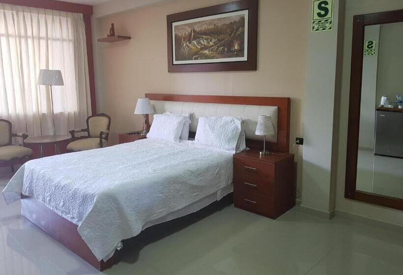 سوییت جونیور, San Antonio