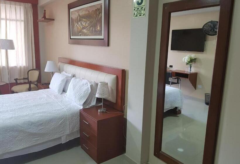 سوییت جونیور, San Antonio