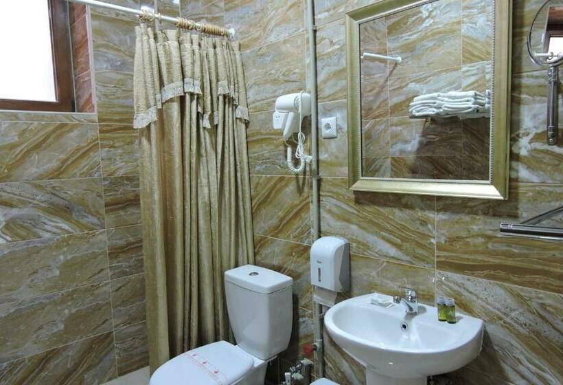 اتاق استاندارد, Lakeview Hotel And Resort