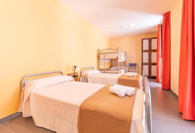 חדר סטנדרט לארבעה, Albergue El Río