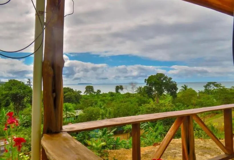 اتاق خانوادگی با چشم‌انداز دریا, Gitana Corcovado, Y Tour Operador