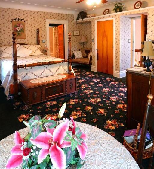 جناح ديلوكس, Rose Heart Inn