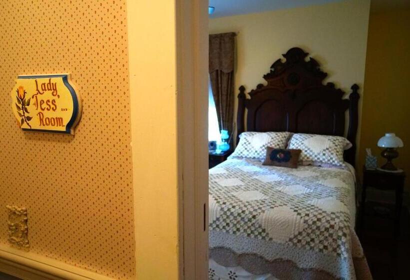 جناح, Rose Heart Inn