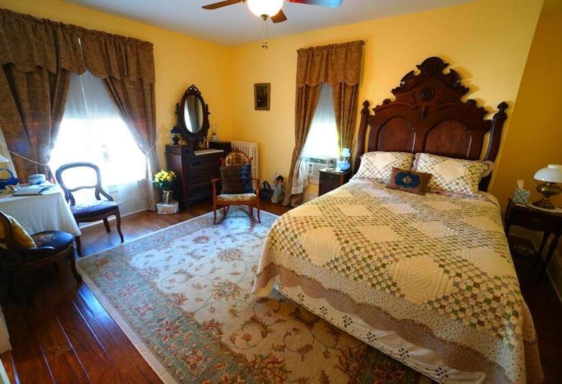 جناح, Rose Heart Inn