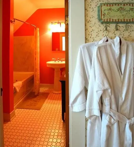 Superior-sviitti, Rose Heart Inn