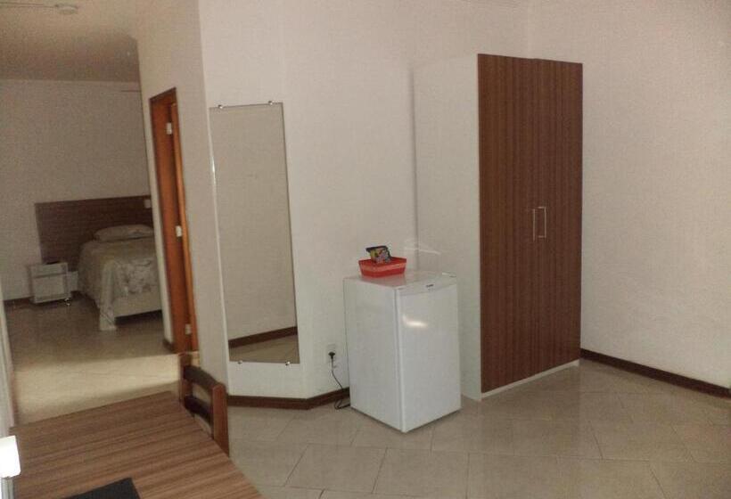 Chambre Standard, Di Fratelli