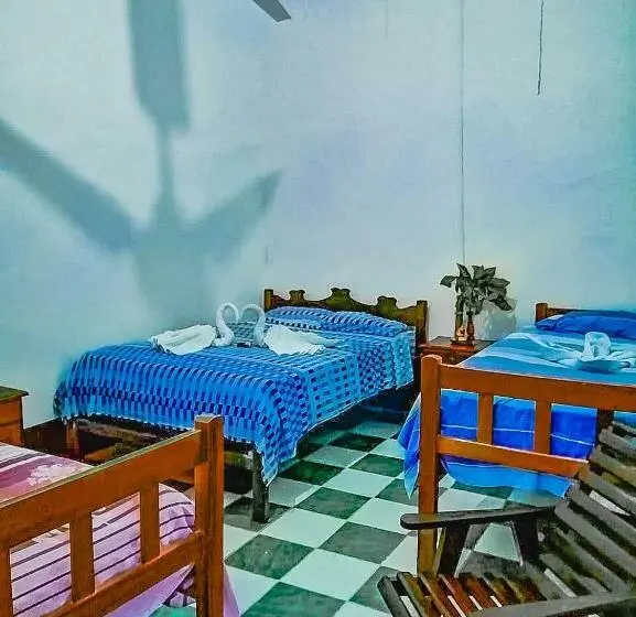 اتاق خانوادگی, El Curichal Hostel