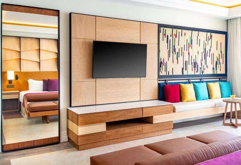 سوئیت جونیور با تخت بزرگ, Jewel Grande Montego Bay Resort And Spa