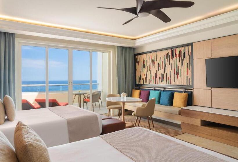 سوئیت پریمیوم با چشم‌انداز دریا, Jewel Grande Montego Bay Resort And Spa