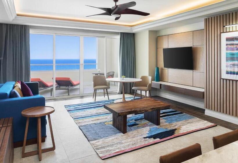 Deluxe Suite Sea View, Jewel Grande Montego Bay Resort And Spa