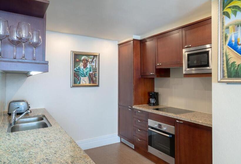 2 Bedrooms Suite Sea View, Jewel Grande Montego Bay Resort And Spa