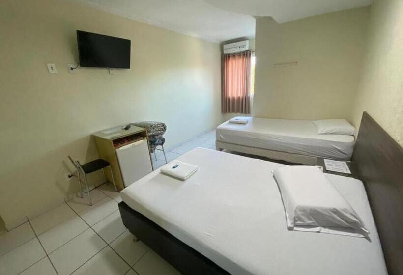 חדר סטנדרט, Star