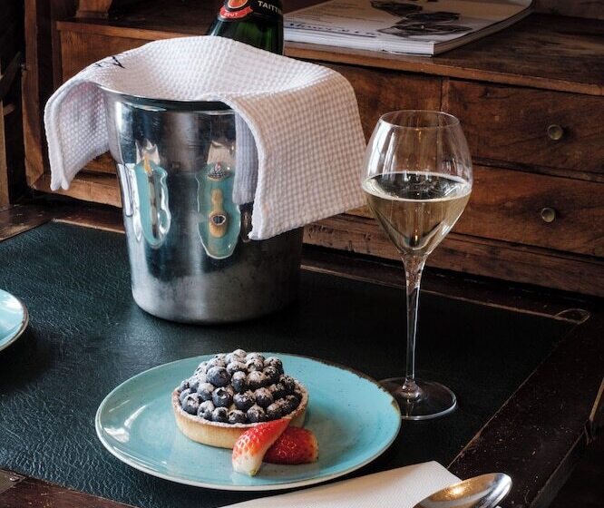 シャレー1寝室, Le Coucou Hotel Restaurant & Lounge Bar