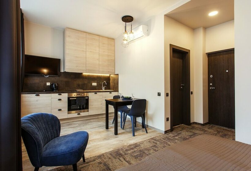 آپارتمان 1 خوابه, Old Town Trio Hostel Rooms