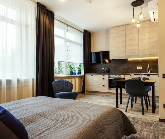 آپارتمان 1 خوابه, Old Town Trio Hostel Rooms