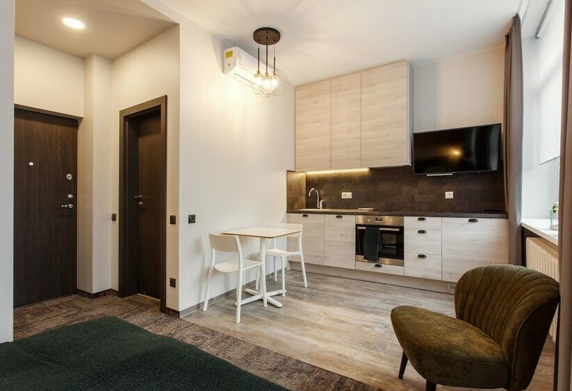 آپارتمان 1 خوابه, Old Town Trio Hostel Rooms