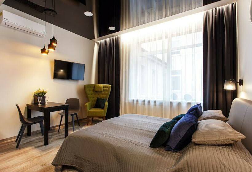 آپارتمان 1 خوابه, Old Town Trio Hostel Rooms