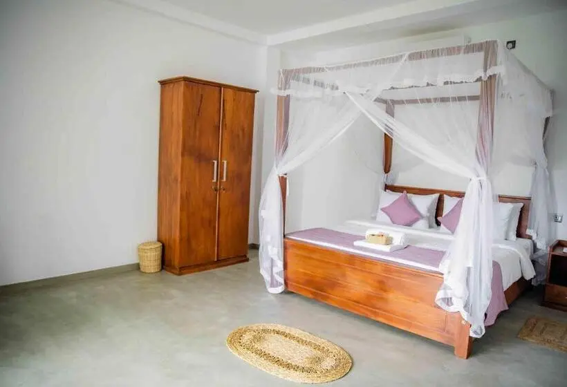デラックスルーム, Hirigala Beach Resort