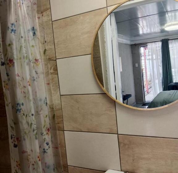 스탠다드 룸, Achimer At 44