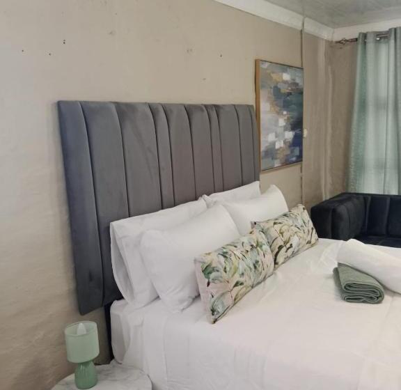 스탠다드 룸, Achimer At 44