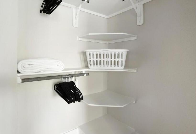 침실 2개 아파트, Voyager At Space Center By Barsala