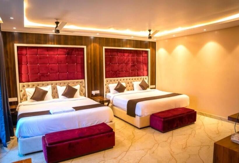 Номер Стандарт Вид на Бассейн, Barsha Beach Resorts And Spa