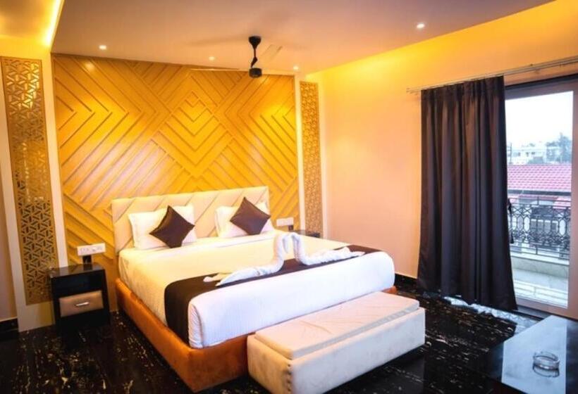 غرفة ديلوكس مطلّة علي البحر, Barsha Beach Resorts And Spa