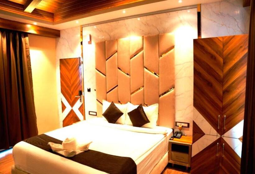 片側に海が見えるデラックスルーム, Barsha Beach Resorts And Spa