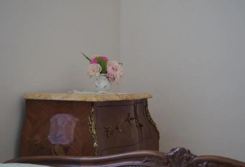 ファミリールーム, Chambre D Hôtes De L île