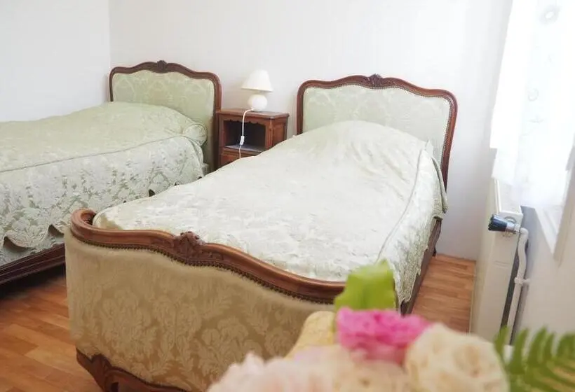 ファミリールーム, Chambre D Hôtes De L île