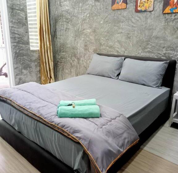 غرفة قياسية مزوَّدة بشُرفة, Darat House