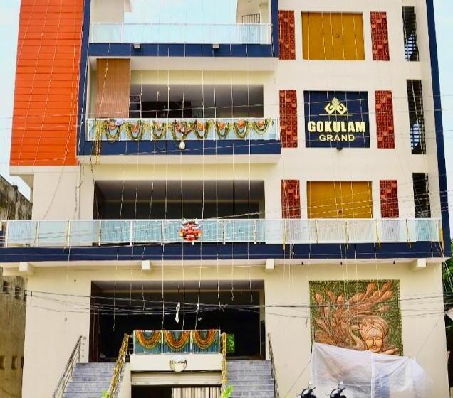 스탠다드 룸, Gokulam Grand