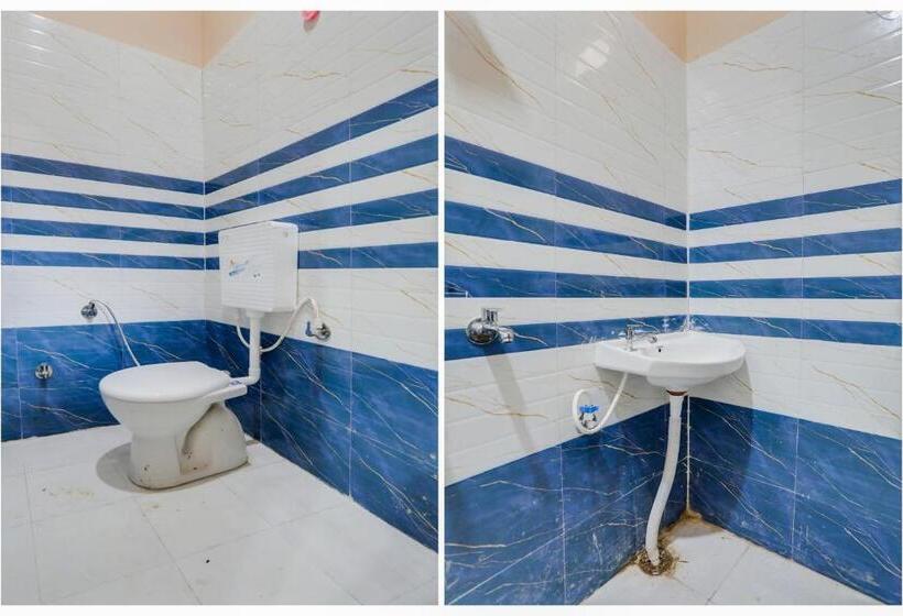 اتاق کلاسیک سه تخته, O Apna