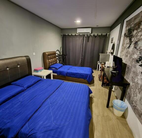 Quarto Triplo Estandar com Sacada, Tamara Resort Motel